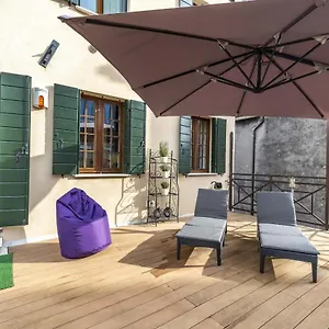 Apartment Tolentini Canal View & Terrace By Wonderful Italy, Venice